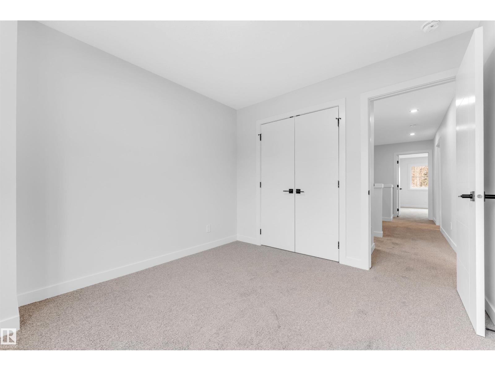 7934 77 AV NW, Edmonton