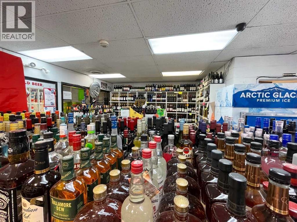 Business for Sale in   Centre Street NE Tuxedo Park Calgary 