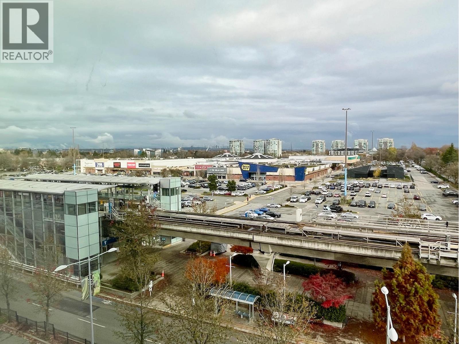 Office in Richmond - Image 9