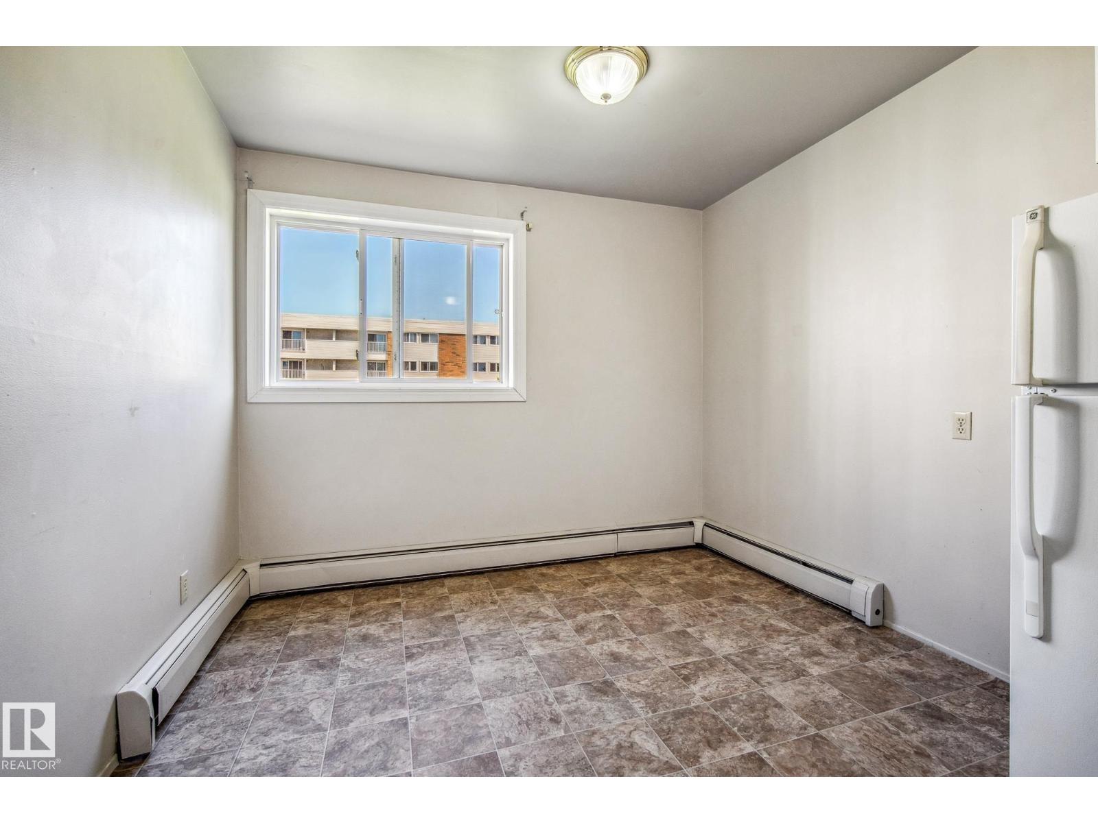 #22 11265 31 AV NW, Edmonton