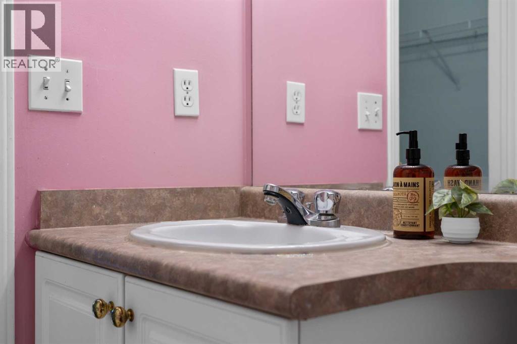 Single Family House for Sale in   Somervale Court SW Somerset Calgary 