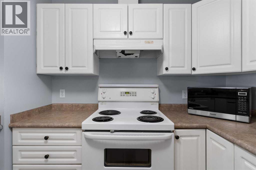 Single Family House for Sale in   Somervale Court SW Somerset Calgary 