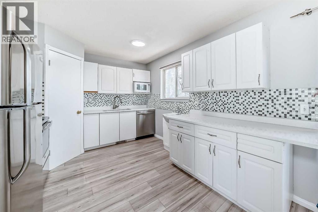 Single Family House for Sale in  San Diego Way NE Monterey Park Calgary 