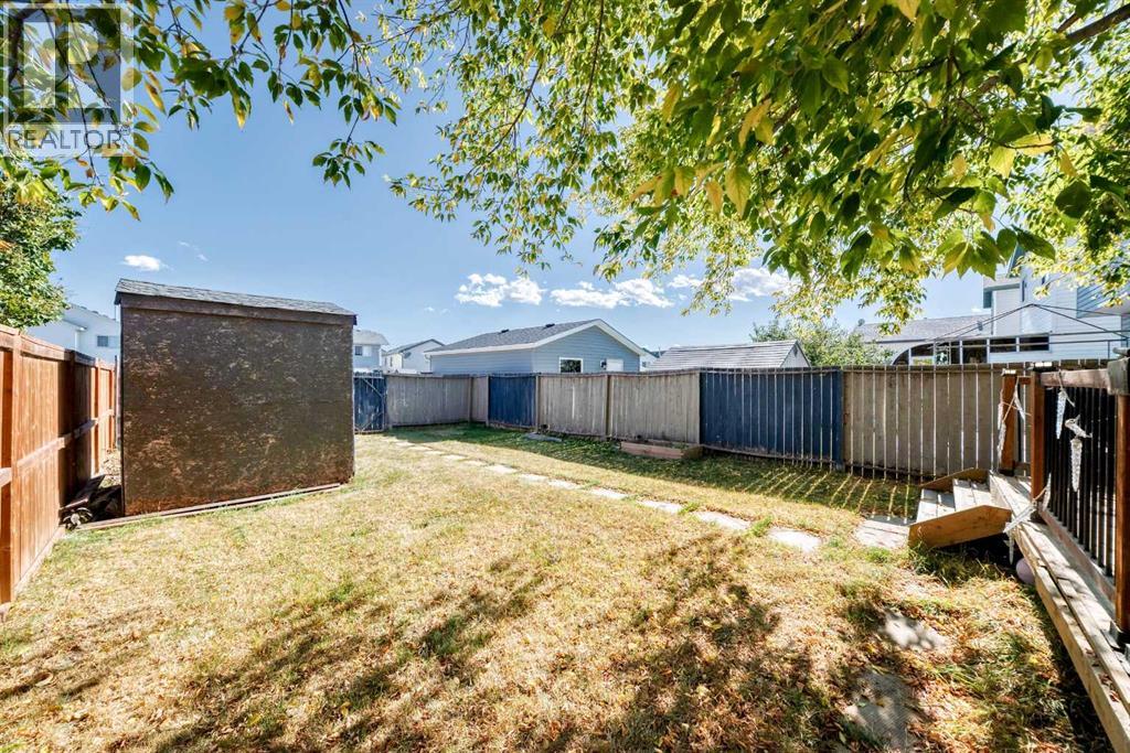 Single Family House for Sale in  San Diego Way NE Monterey Park Calgary 