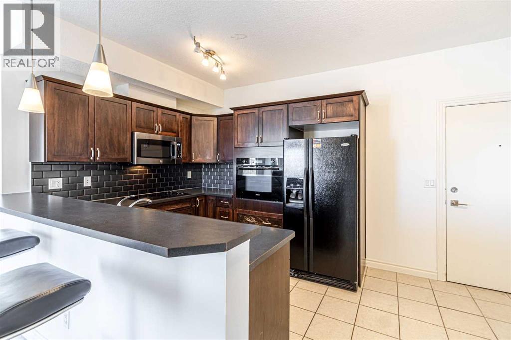 Single Family House for Sale in   Royal Oak Plaza NW Royal Oak Calgary 