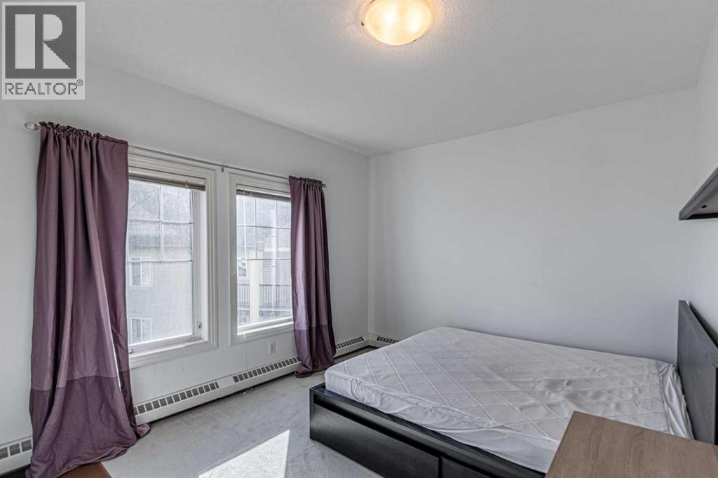 Single Family House for Sale in   Royal Oak Plaza NW Royal Oak Calgary 