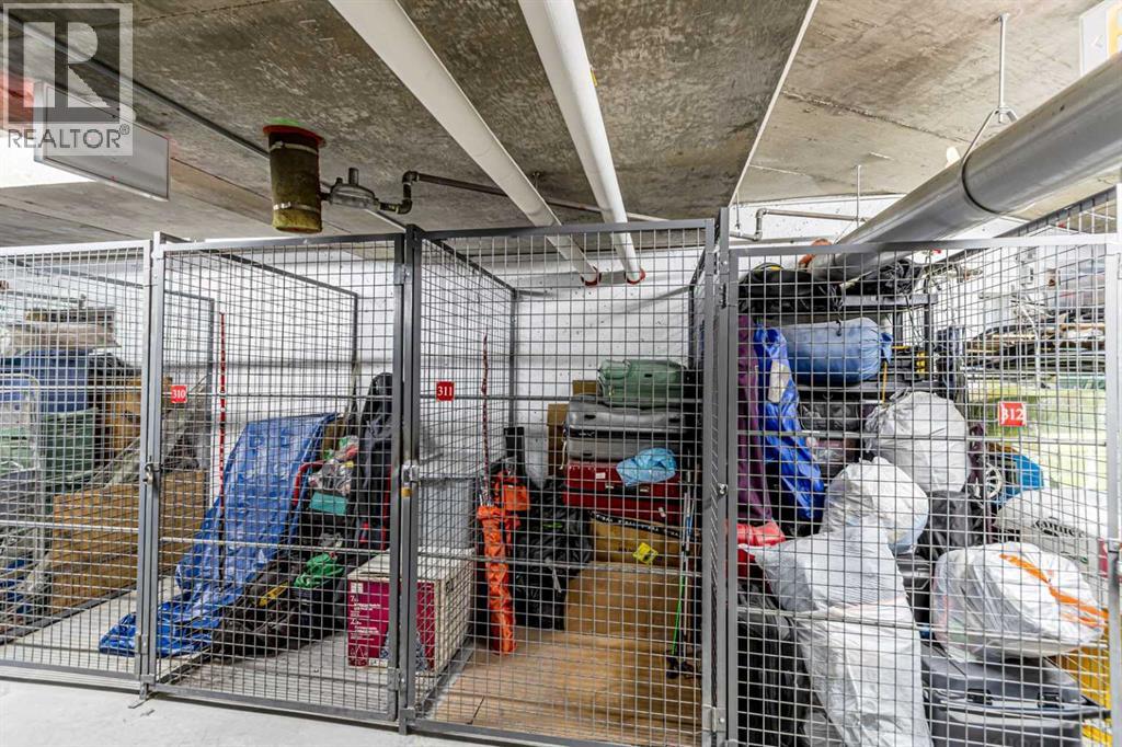 Single Family House for Sale in   Royal Oak Plaza NW Royal Oak Calgary 