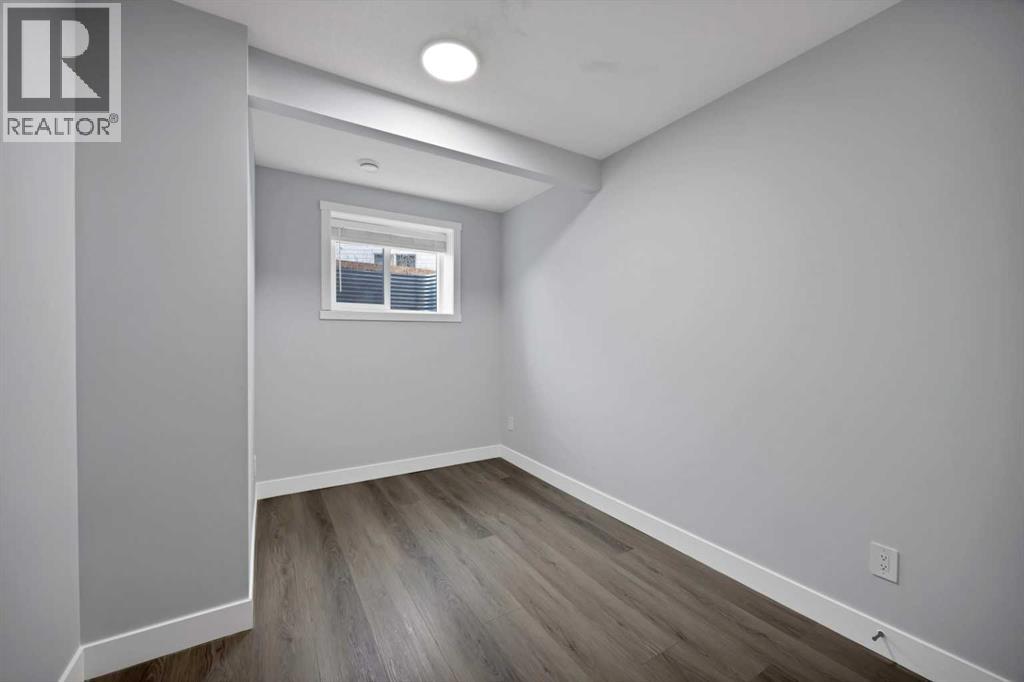 Single Family House for Sale in   Avenue NE Saddle Ridge Calgary 