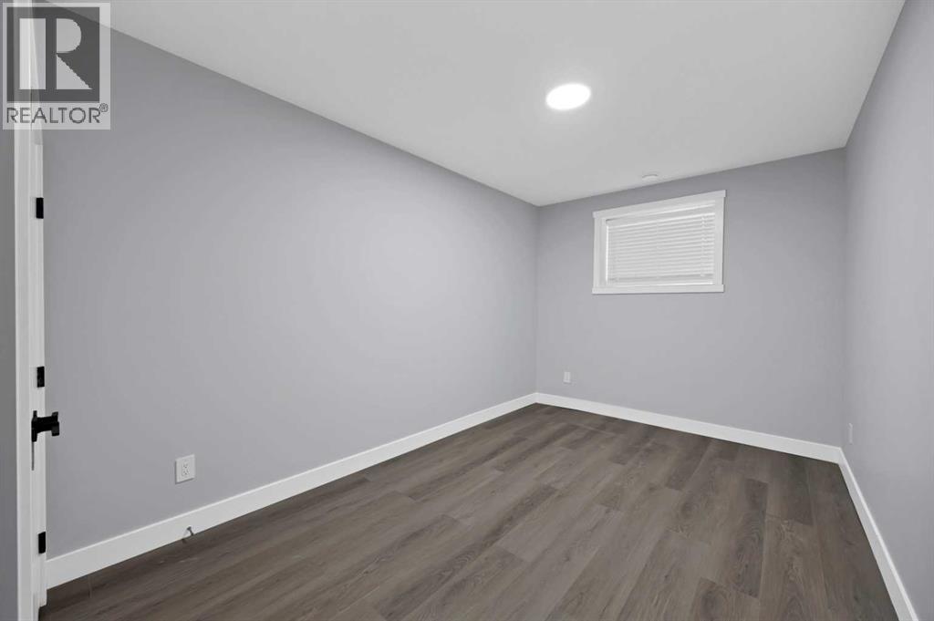 Single Family House for Sale in   Avenue NE Saddle Ridge Calgary 