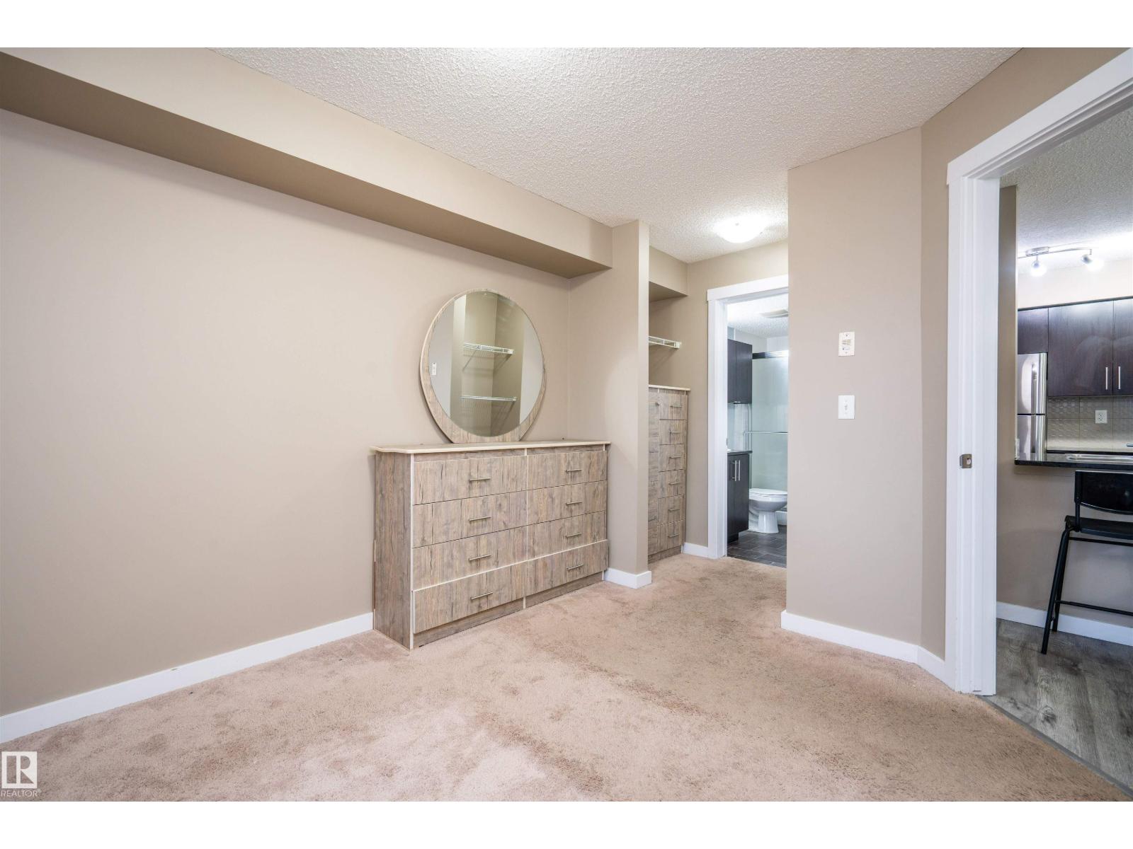 5390 Chappelle RD SW, Edmonton