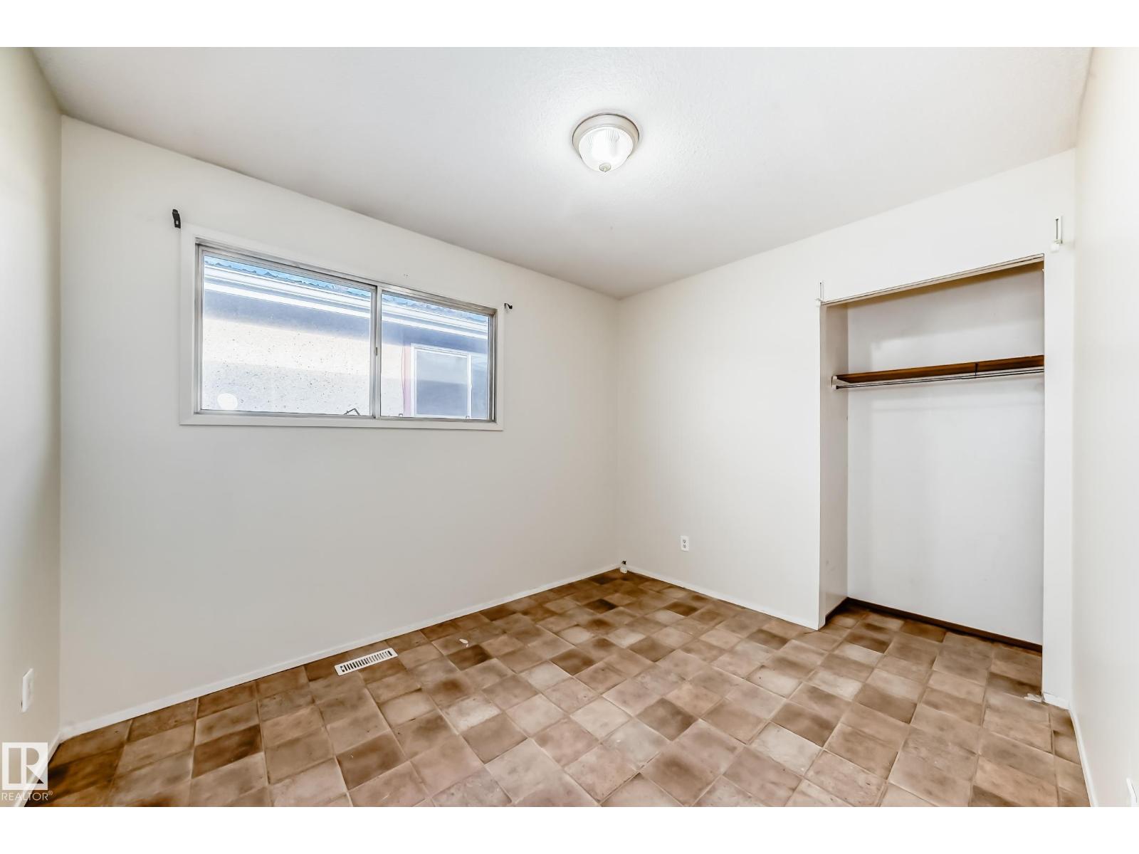 12409 87 ST NW, Edmonton