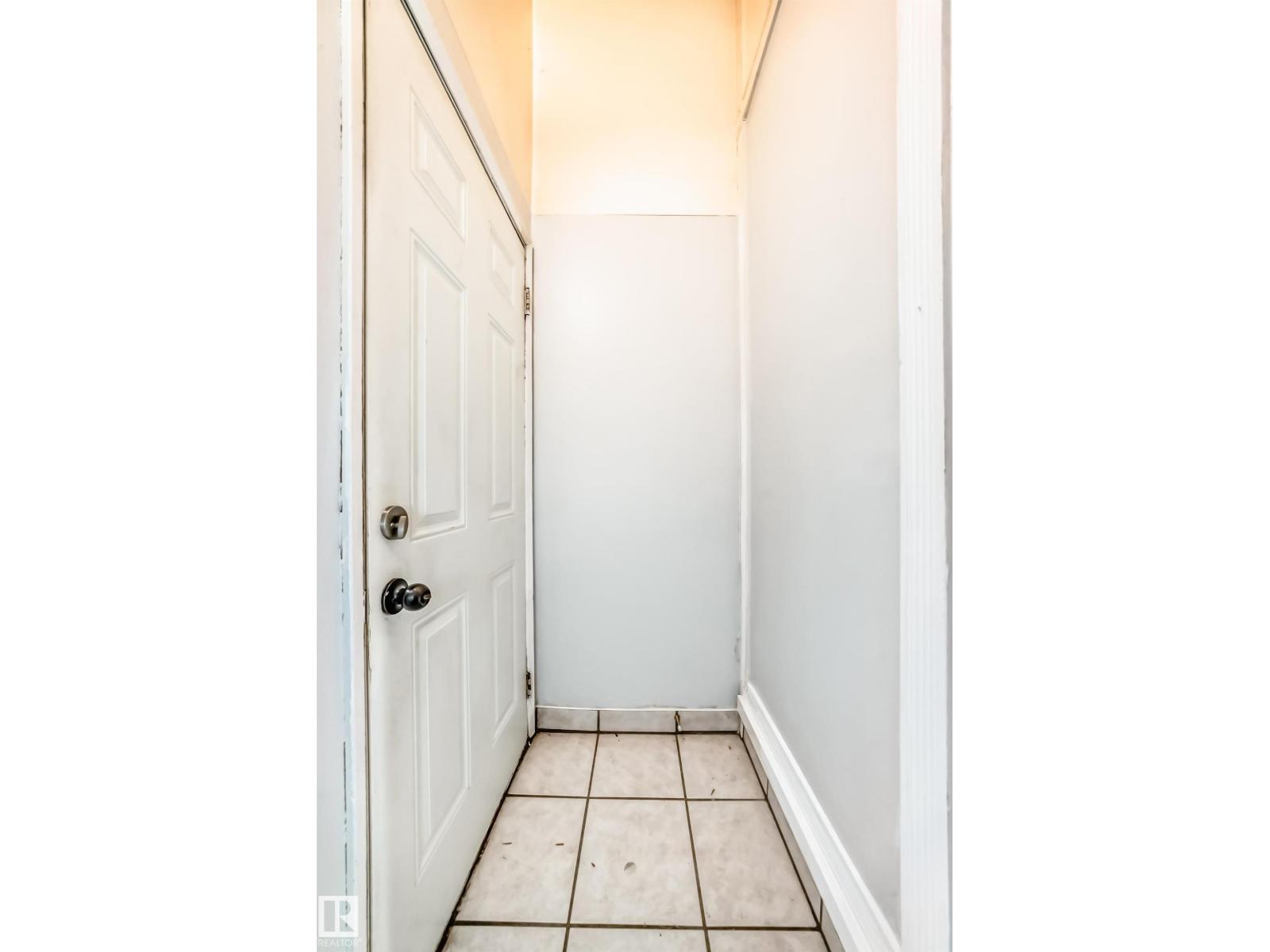 12409 87 ST NW, Edmonton