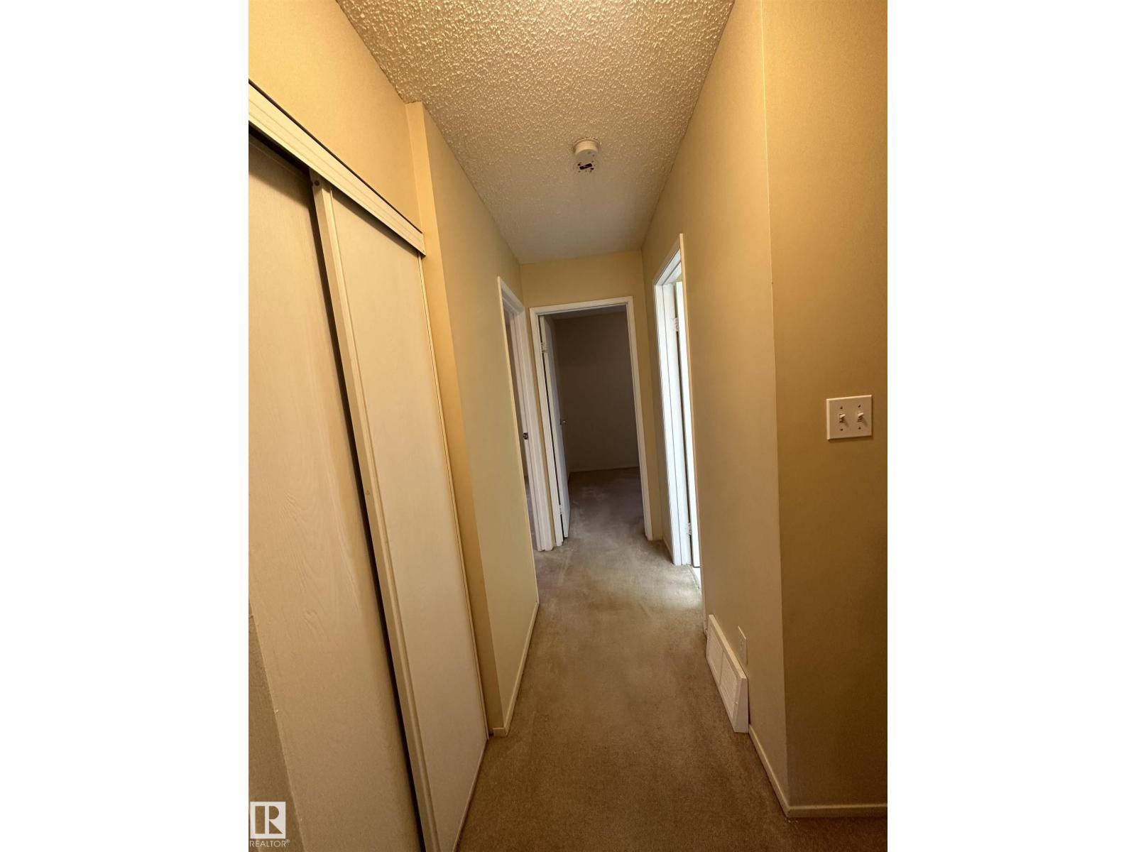 #8 3221 119 ST NW, Edmonton