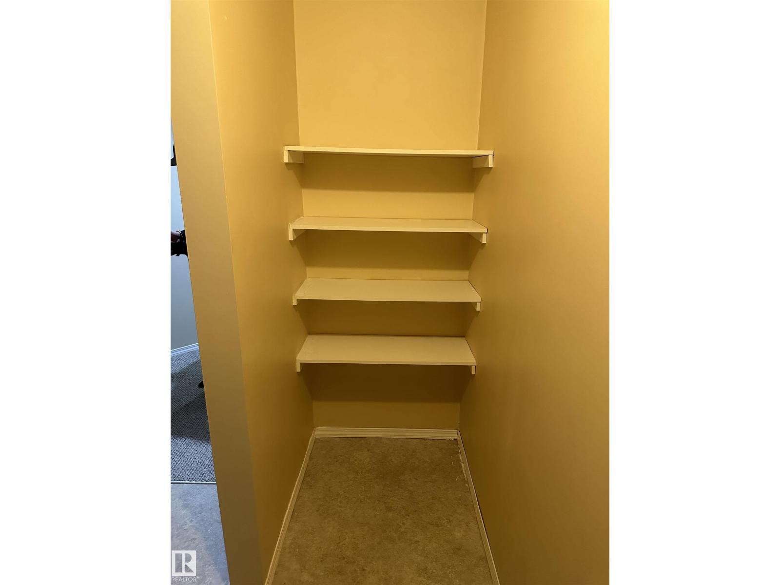 #8 3221 119 ST NW, Edmonton