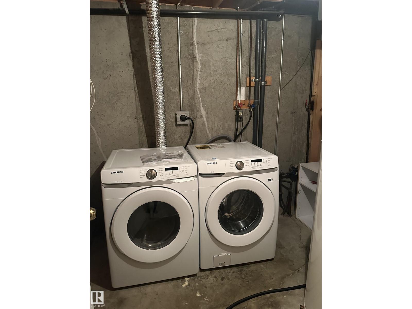 #8 3221 119 ST NW, Edmonton