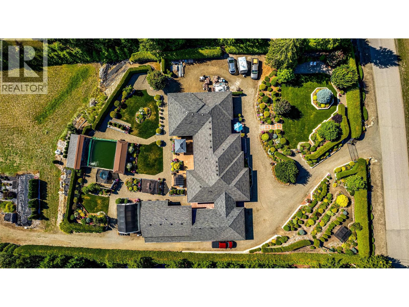 39 Ladyslipper Road, Lumby