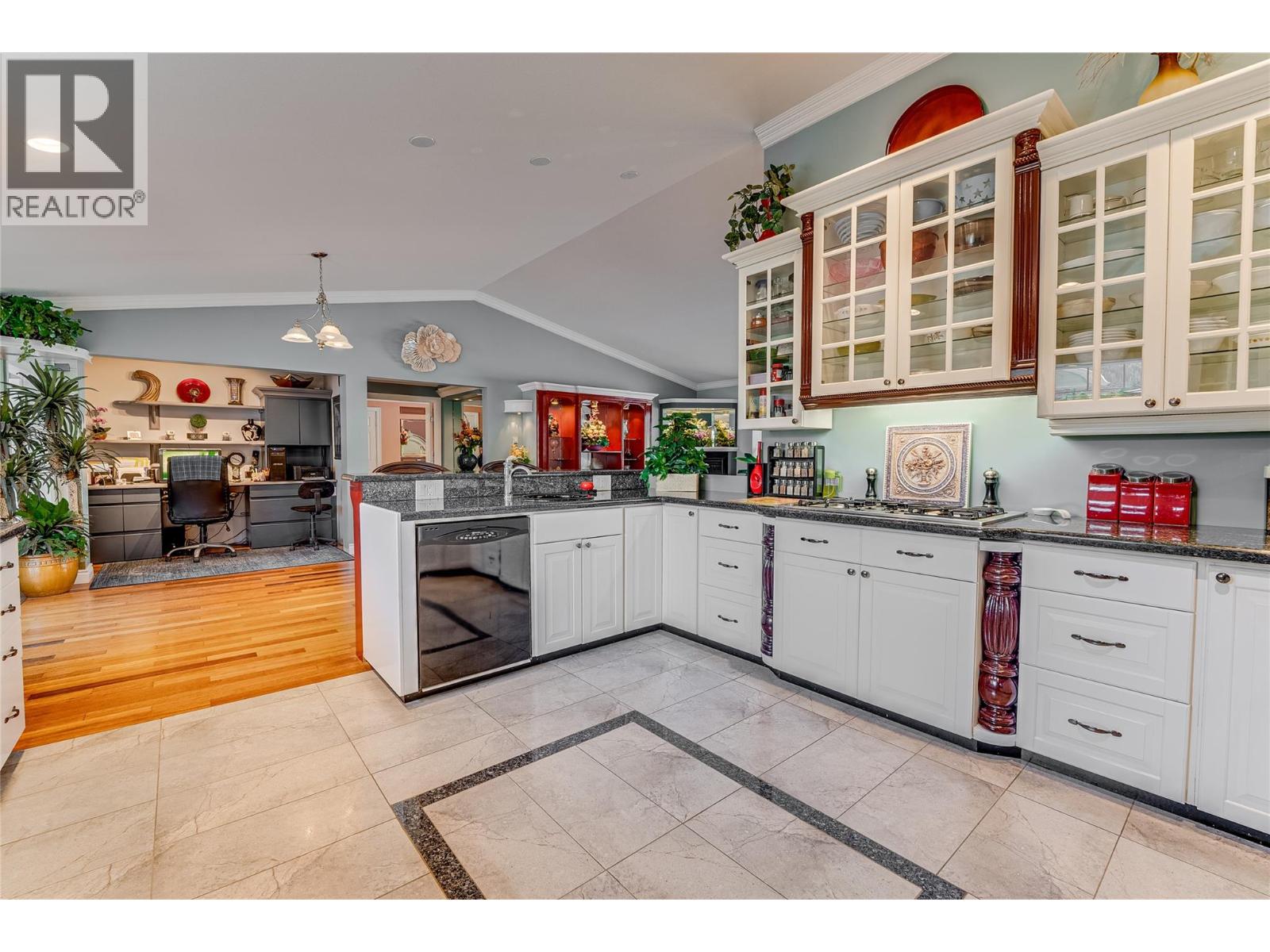 39 Ladyslipper Road, Lumby