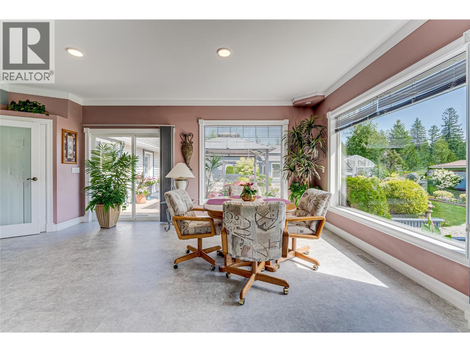 39 Ladyslipper Road, Lumby