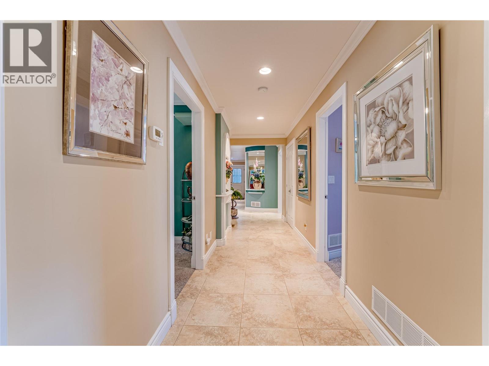 39 Ladyslipper Road, Lumby