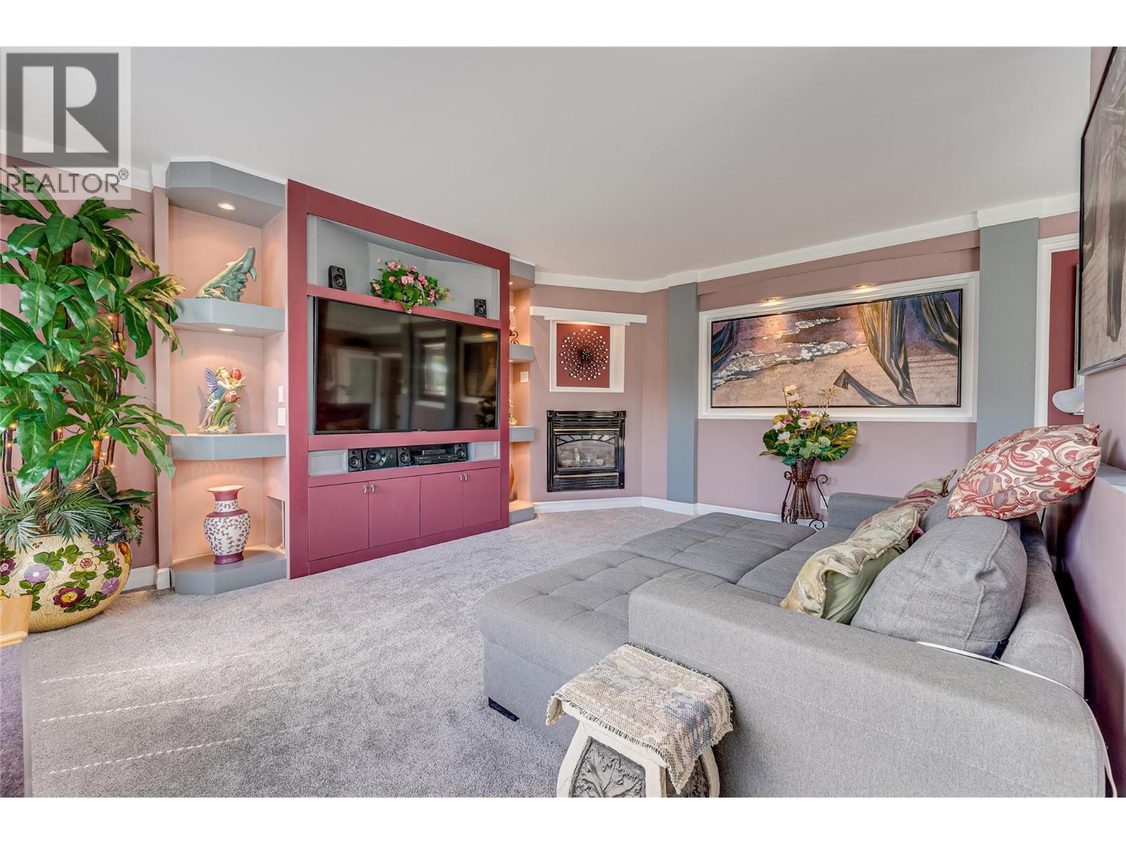 39 Ladyslipper Road, Lumby