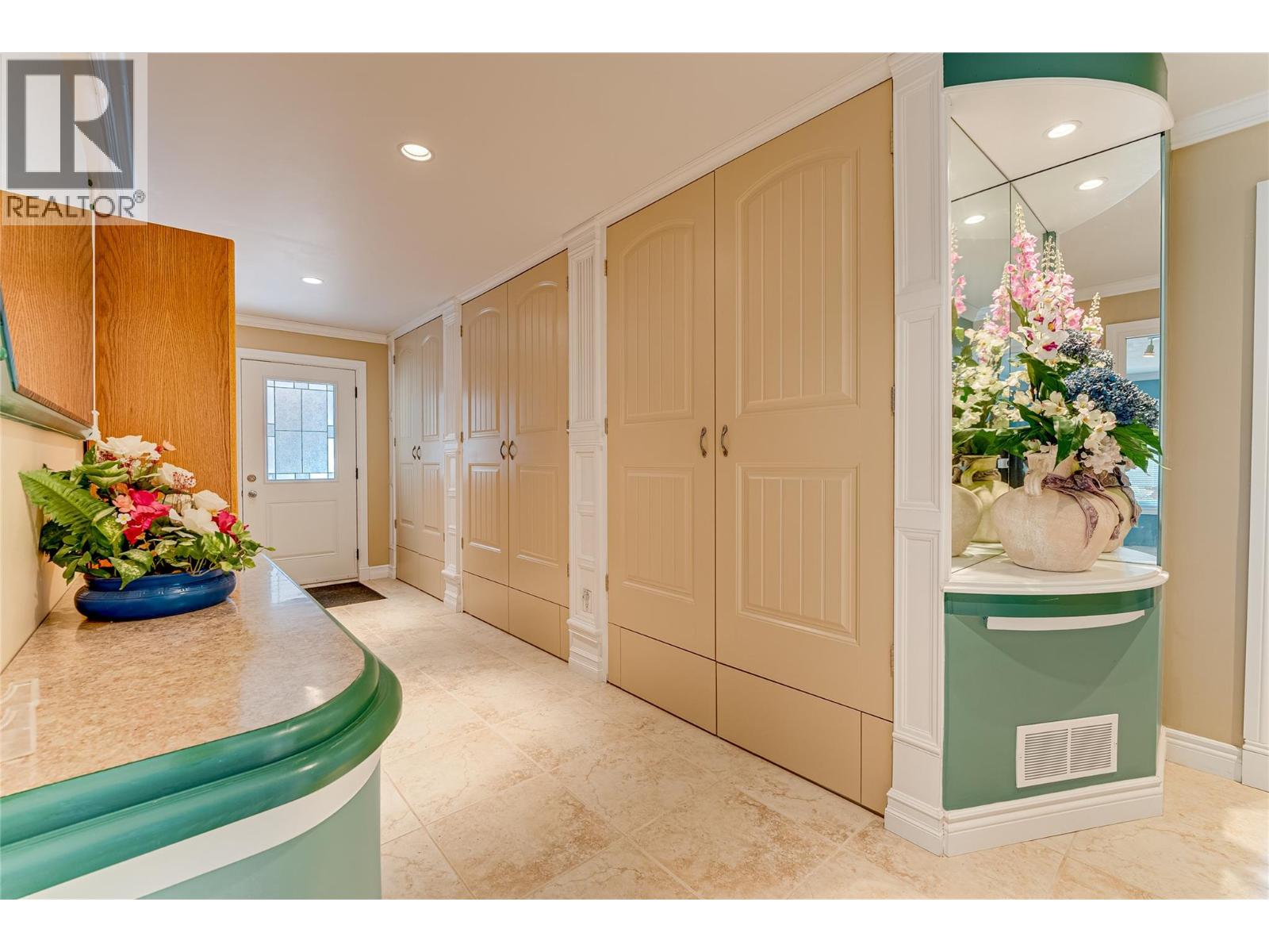 39 Ladyslipper Road, Lumby