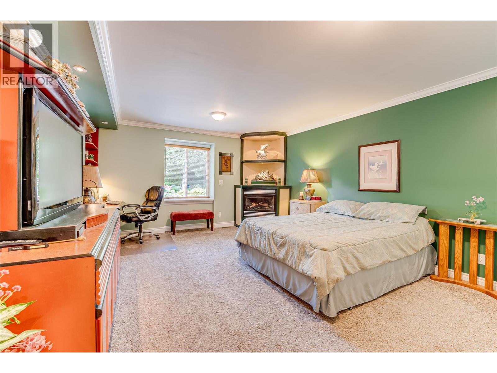 39 Ladyslipper Road, Lumby