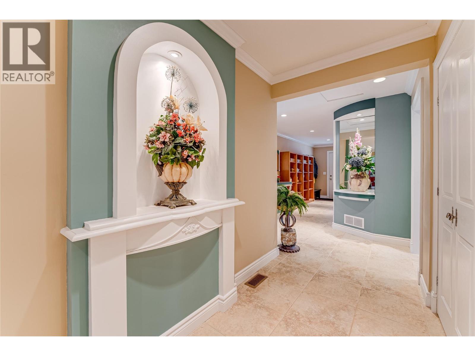 39 Ladyslipper Road, Lumby