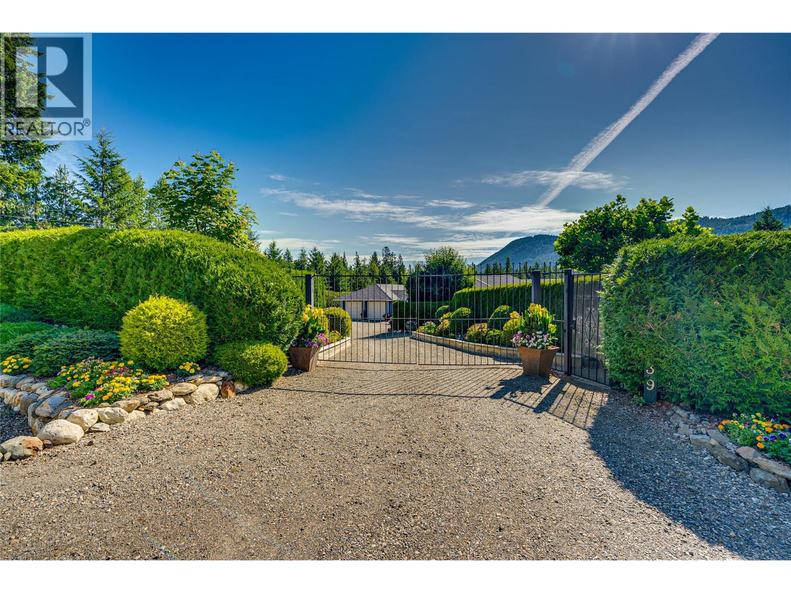 39 Ladyslipper Road, Lumby