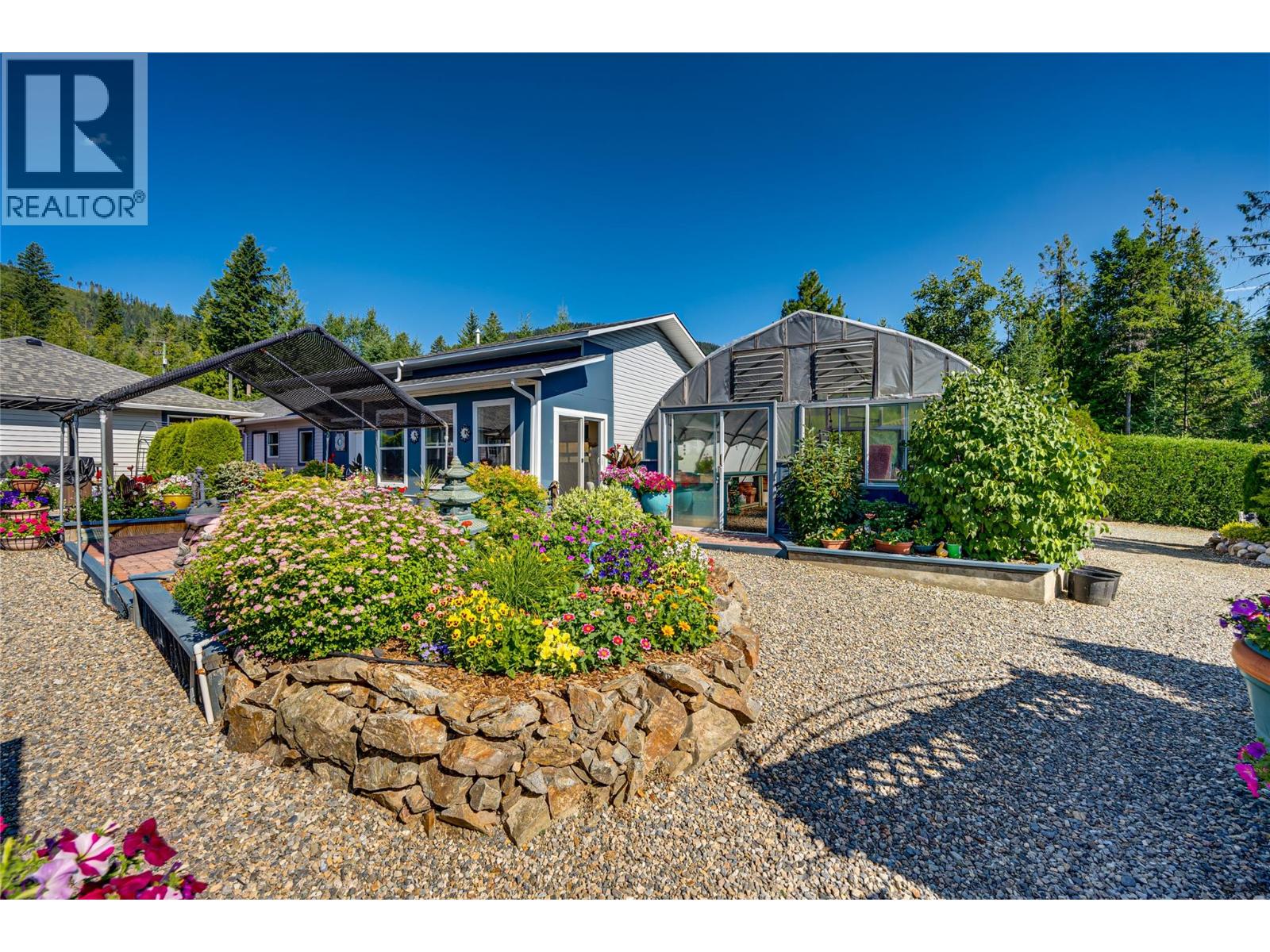 39 Ladyslipper Road, Lumby