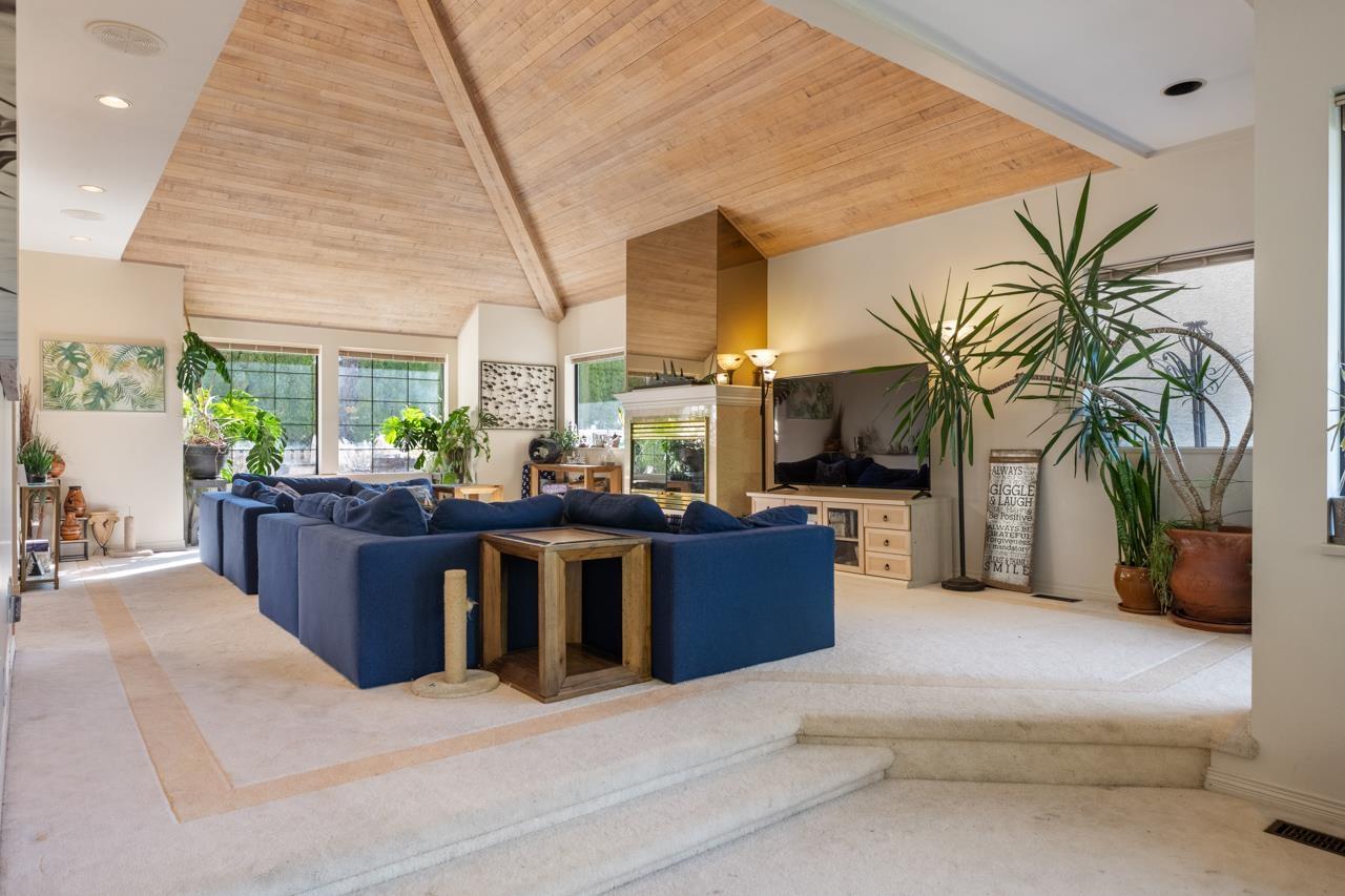 1311 133A STREET, Surrey