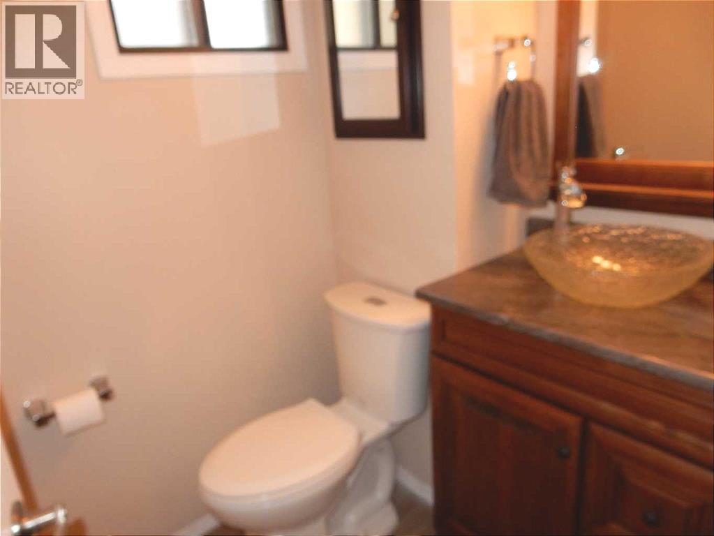 Single Family House for Sale in  Bedwood Rise NE Beddington Heights Calgary 