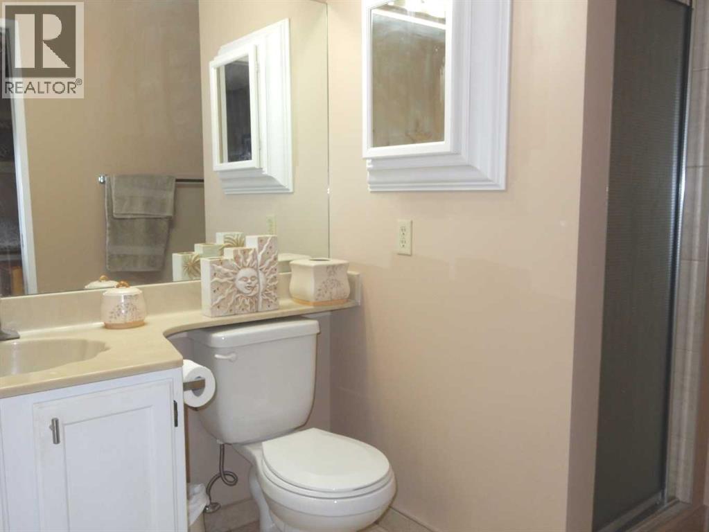 Single Family House for Sale in  Bedwood Rise NE Beddington Heights Calgary 