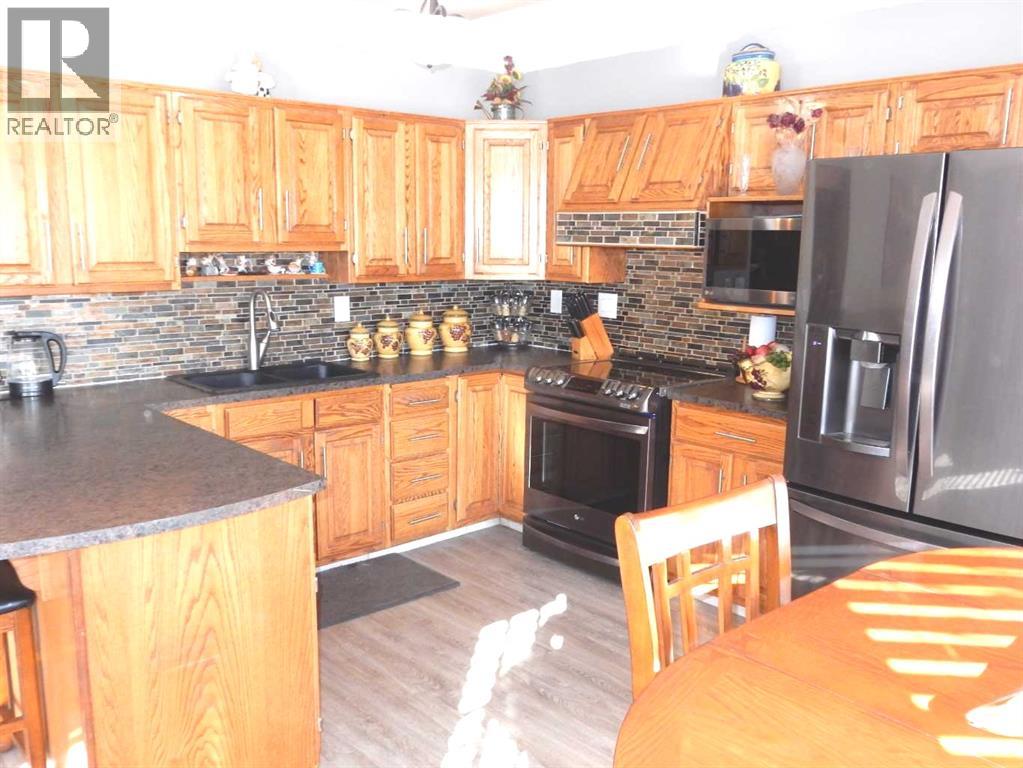 Single Family House for Sale in  Bedwood Rise NE Beddington Heights Calgary 