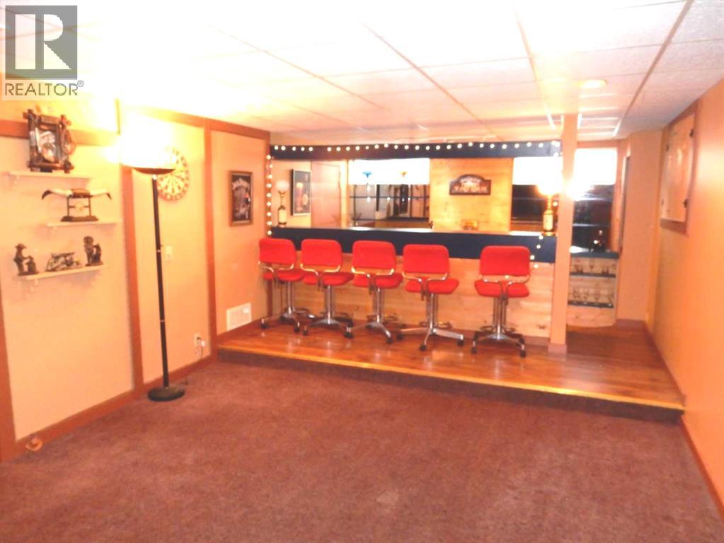 Single Family House for Sale in  Bedwood Rise NE Beddington Heights Calgary 