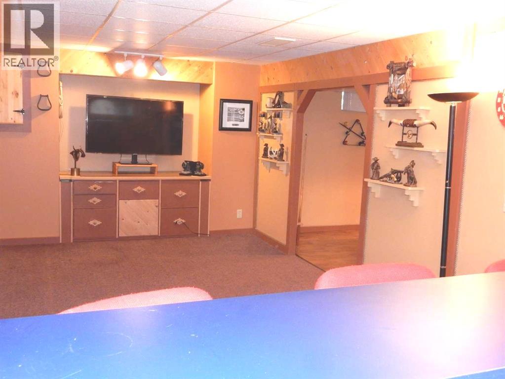 Single Family House for Sale in  Bedwood Rise NE Beddington Heights Calgary 