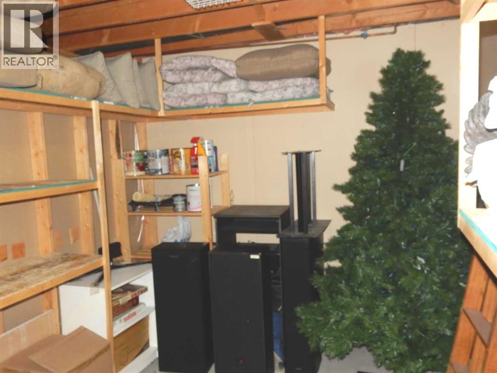 Single Family House for Sale in  Bedwood Rise NE Beddington Heights Calgary 