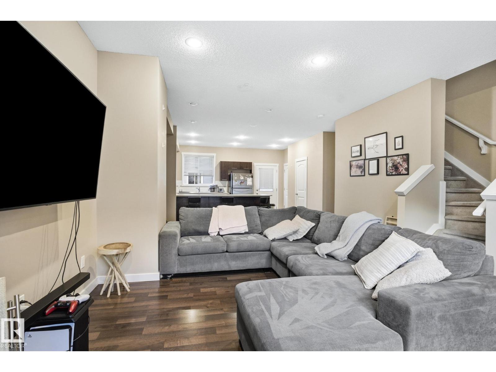 #30 6075 SCHONSEE WY NW, Edmonton