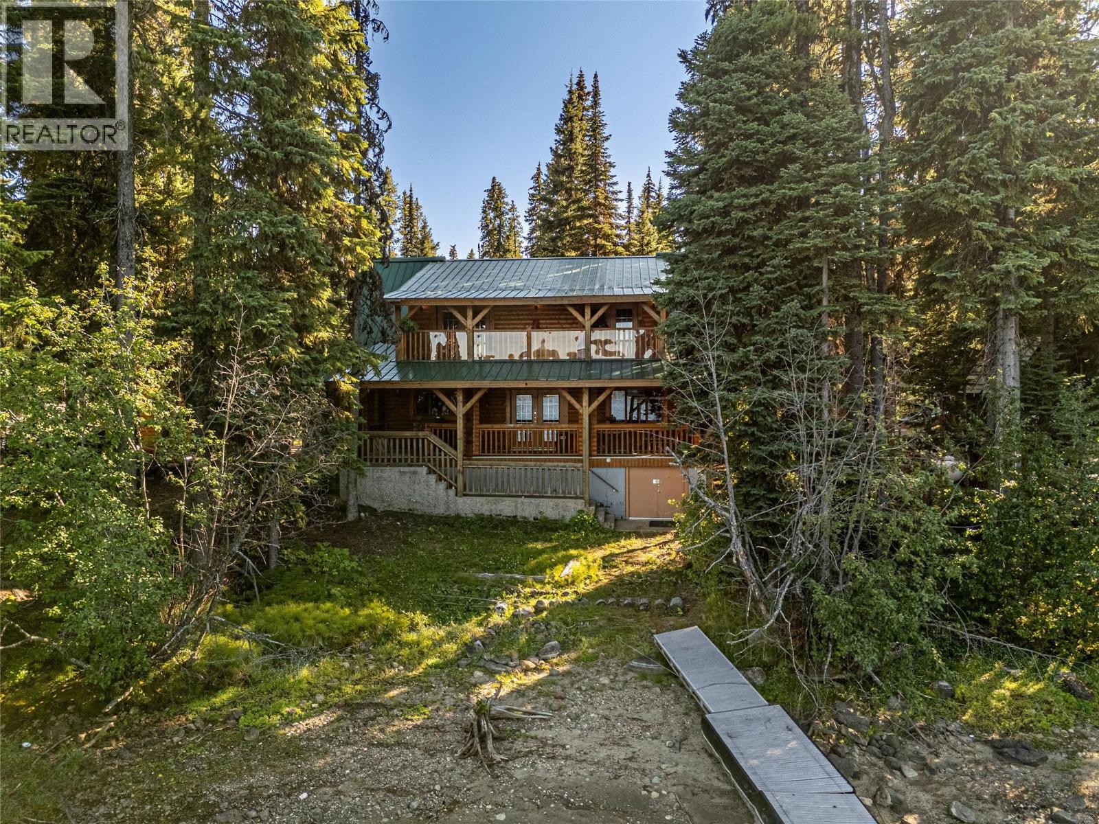 1733 District Lot Lake, Lake Country