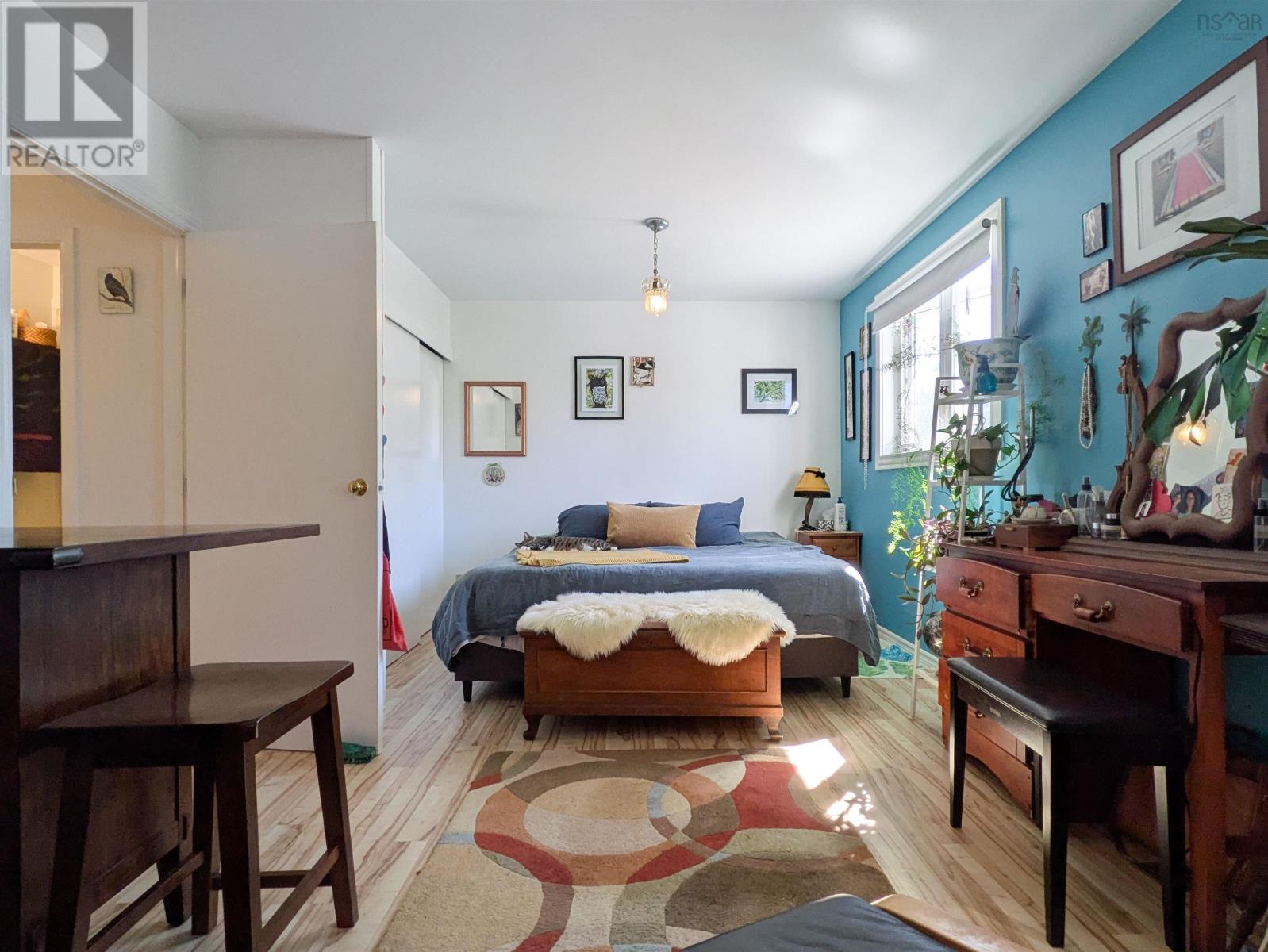 Property 28 of 37 of 544 South Broadway Avenue