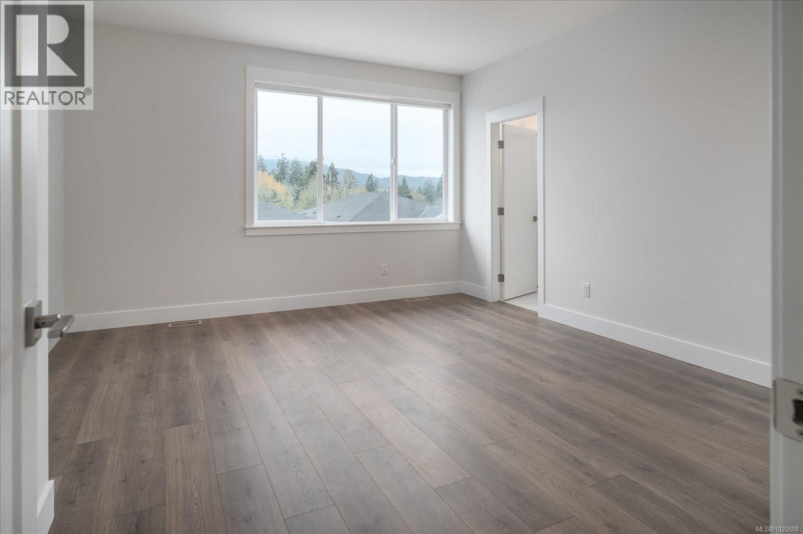 4544 SUNCREST RD - 21