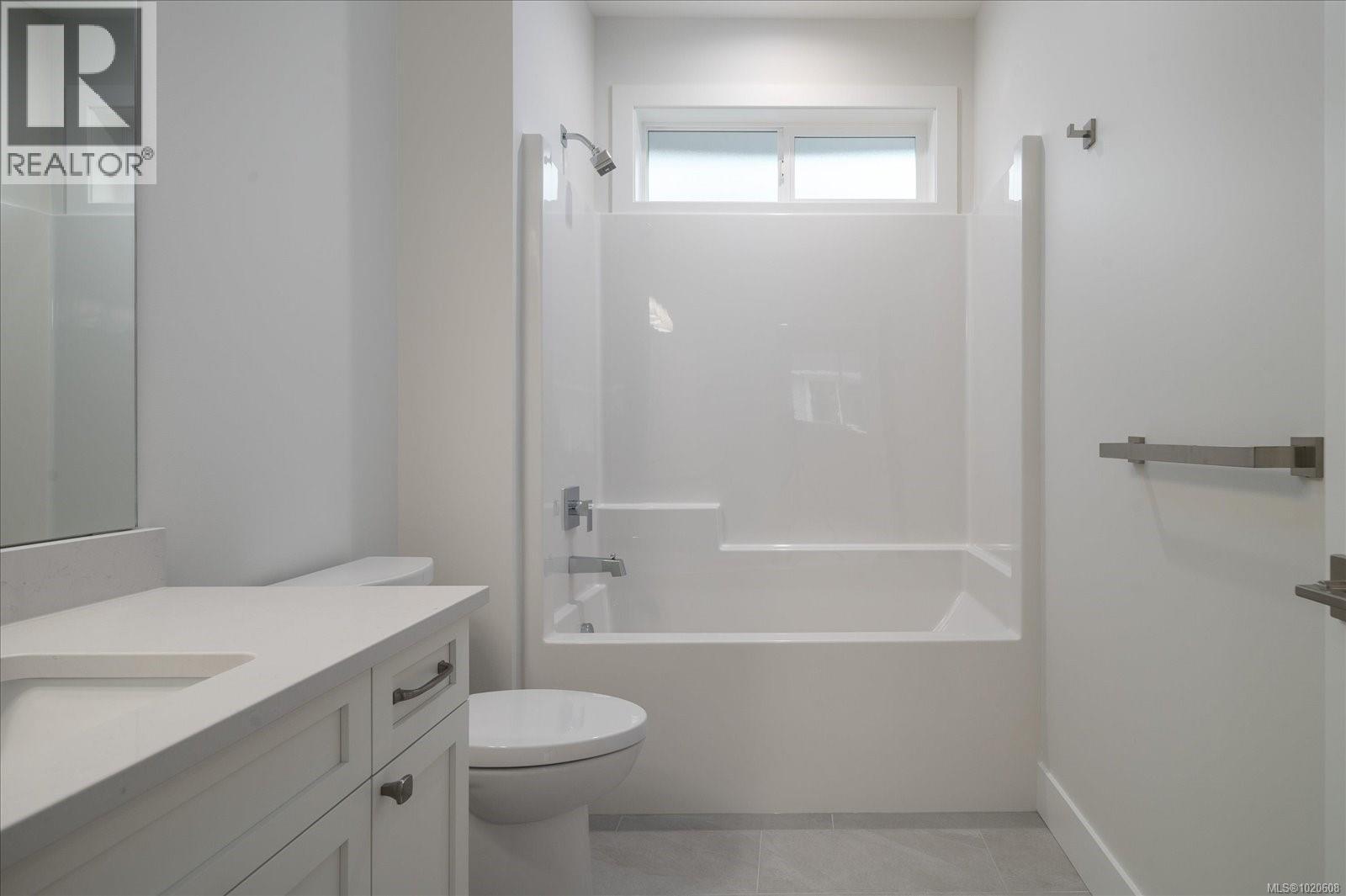 4544 SUNCREST RD - 30