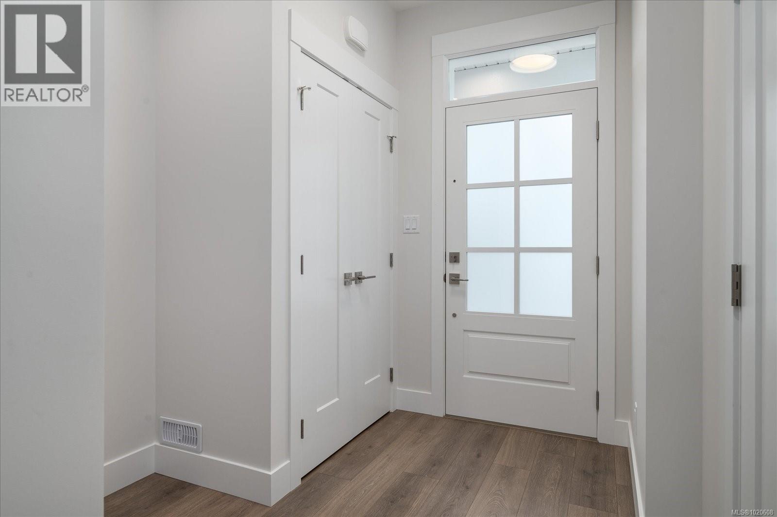 4544 SUNCREST RD - 4