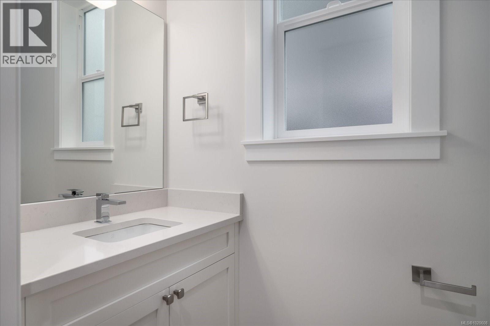 4544 SUNCREST RD - 6