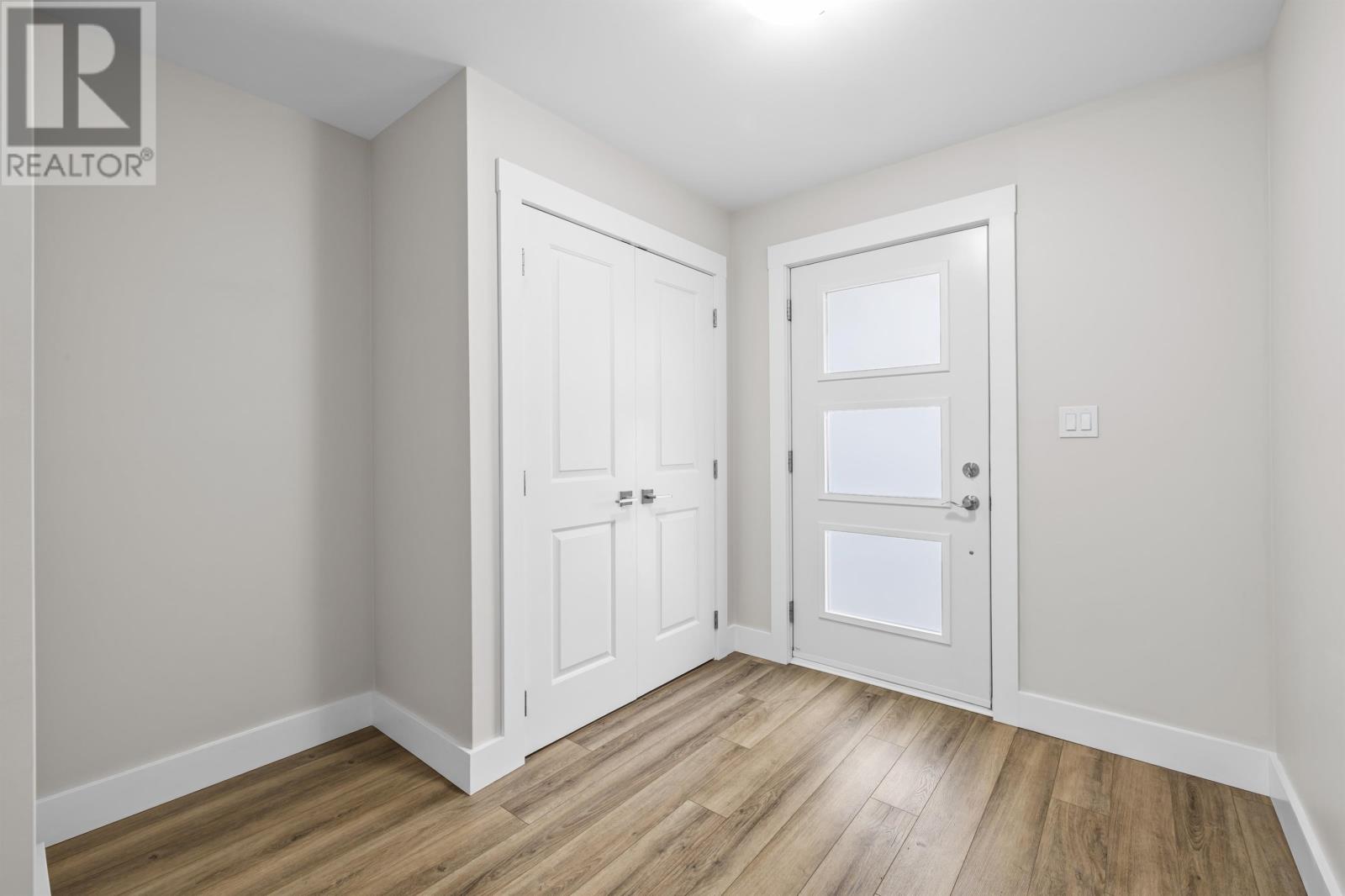 190 PUTTERS STREET - 6