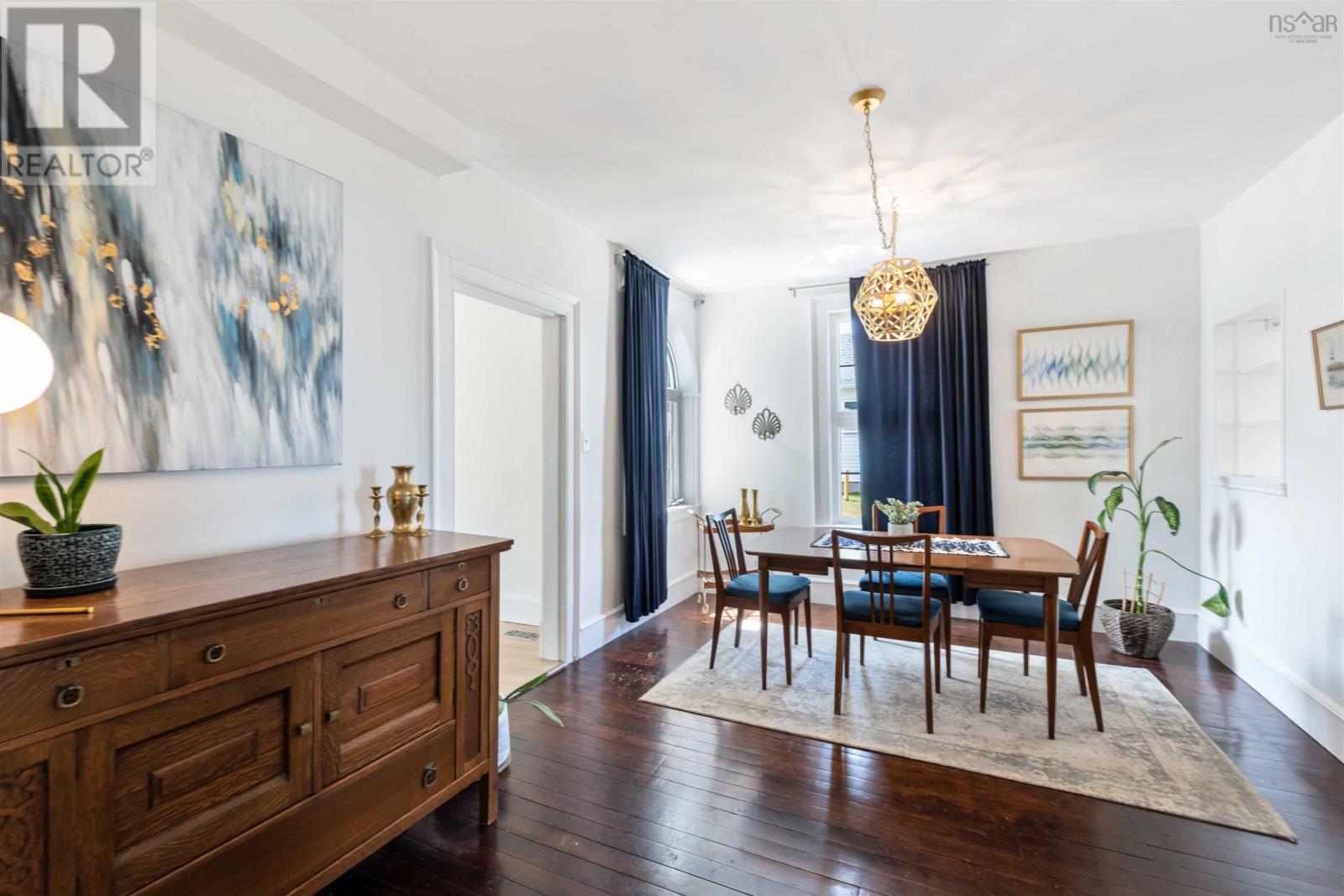 Property 33 of 50 of 22 Seaman Street