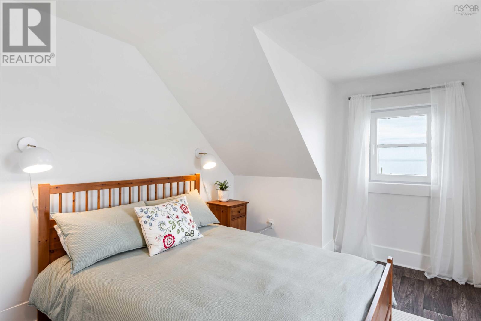 Property 15 of 50 of 22 Seaman Street