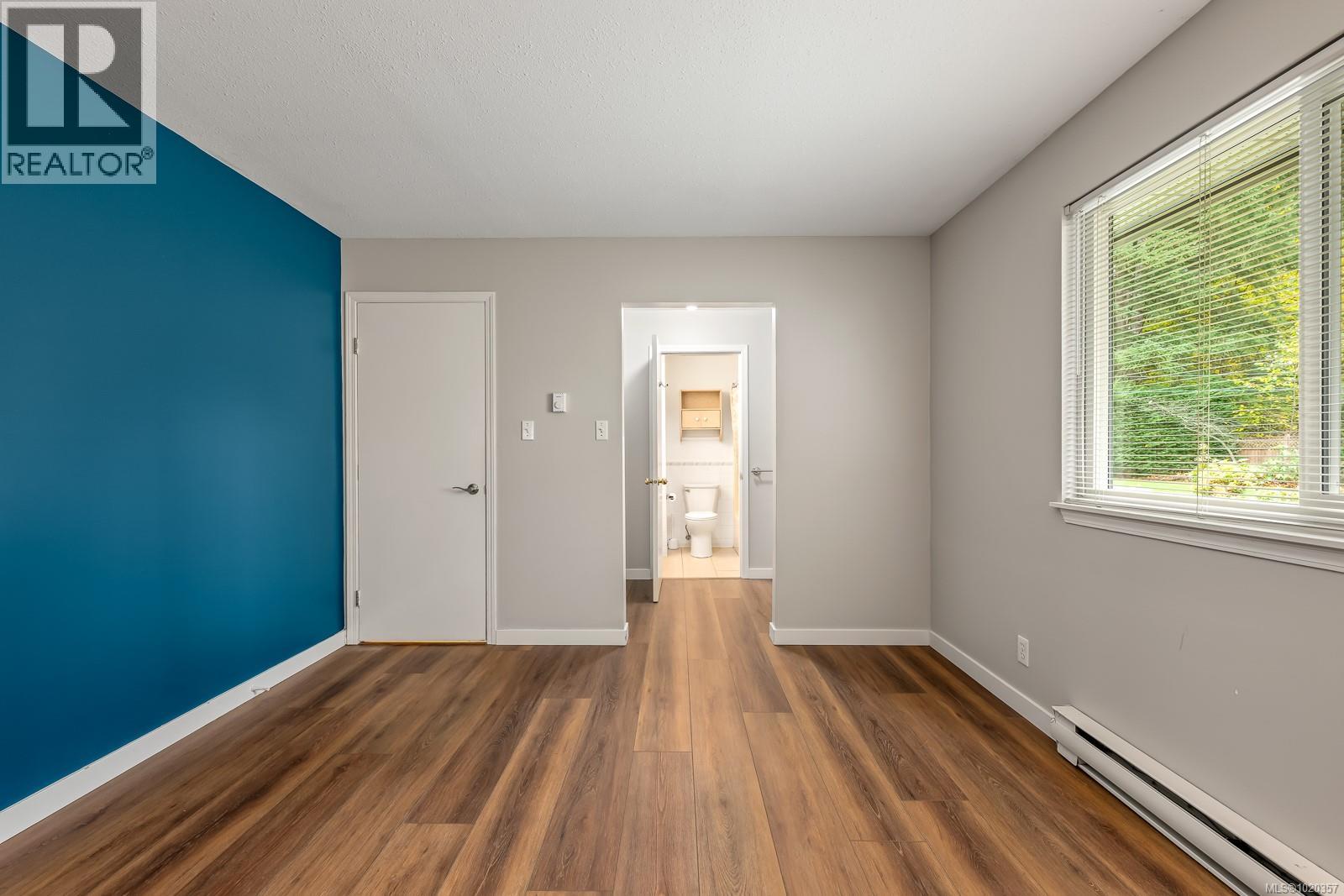 B 379 Willemar Ave, Courtenay