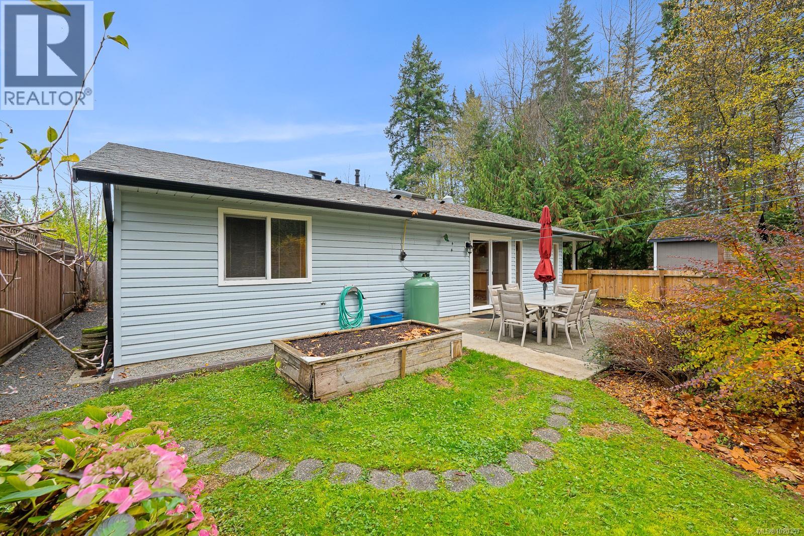 B 379 Willemar Ave, Courtenay