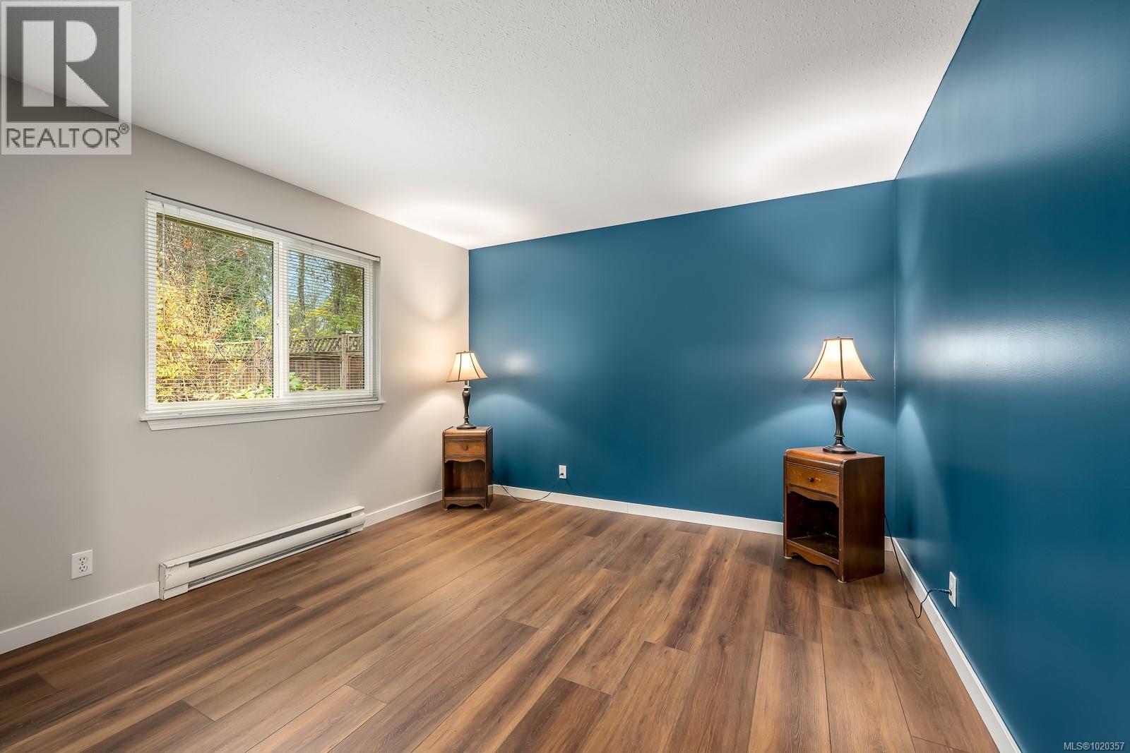 B 379 Willemar Ave, Courtenay