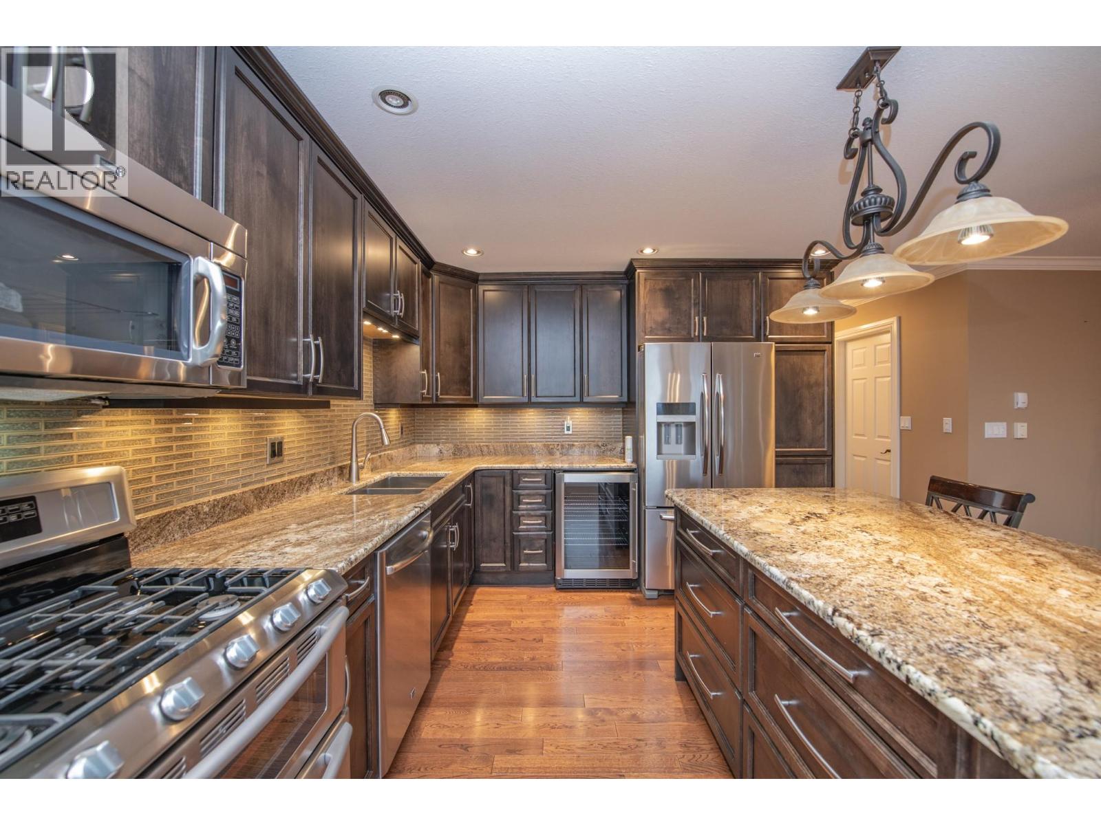 7903 Lakeview Drive - 7